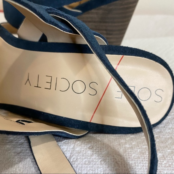 Sole Society Valor Ink Navy suede leather stacked sandal 9.5 - Picture 7 of 9